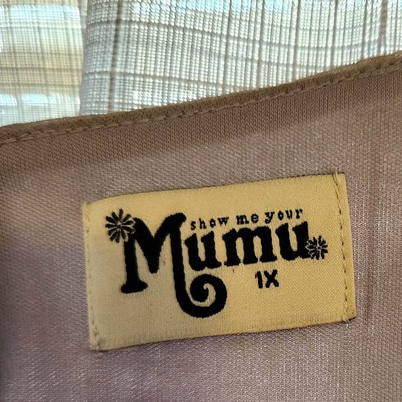 Show Me Your Mumu Maxi Dress, Blush color, Well-made, 1x size. - Picture 2 of 5